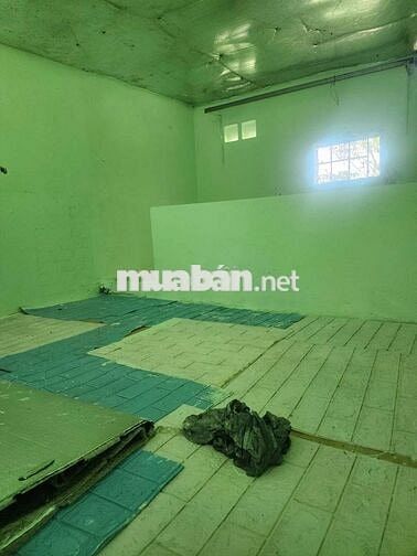 Nhà nhỏ nguyên căn lối đi riêng ra đg trịnh thị miếng