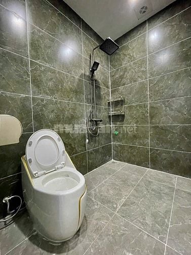 Siêu phẩm nhà sát đường Lê Hồng Phong, cạnh Diamond Crown