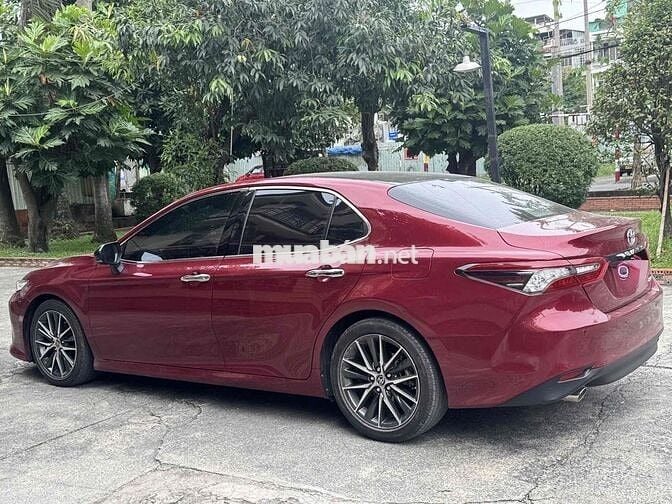 Bán Camry 2.5Q đời 2022 hỗ trợ bank 70%