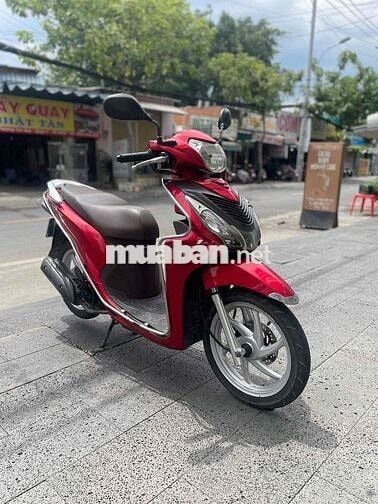 👉Vision dàn áo liền lạc, máy êm thì thầm