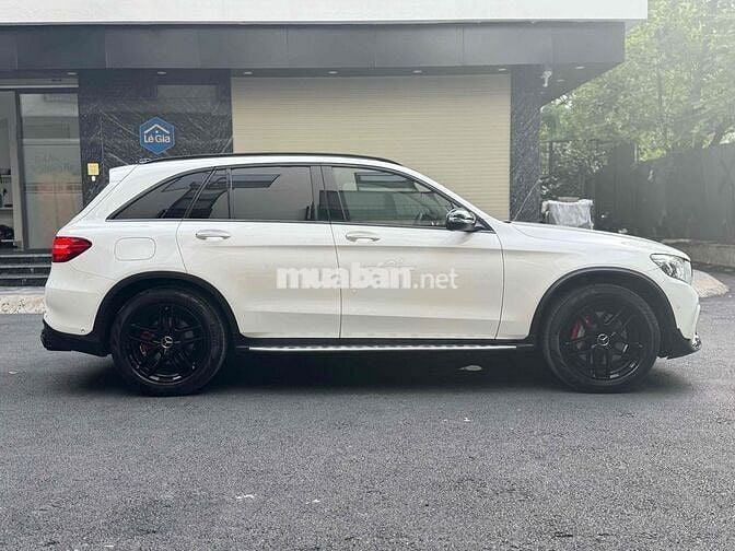 GLC300 4MATIC TRẮNG KEM UP FULL BODY GLC63