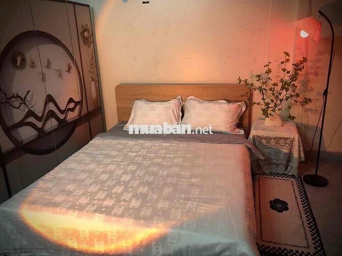 Phòng 3 Sao Sát Sân Pickleball - Siêu Thị mở 24/24h