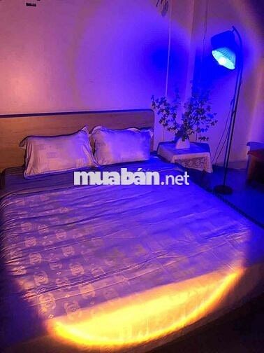 Phòng 3 Sao Sát Sân Pickleball - Siêu Thị mở 24/24h