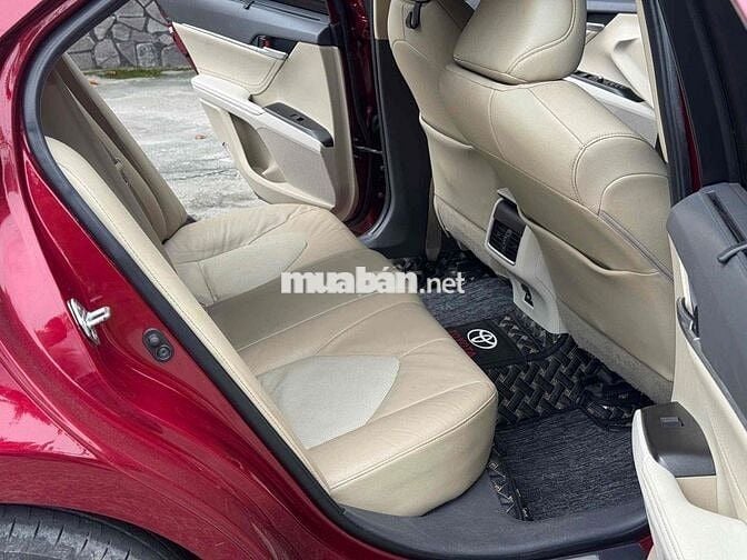 Bán Camry 2.5Q đời 2022 hỗ trợ bank 70%