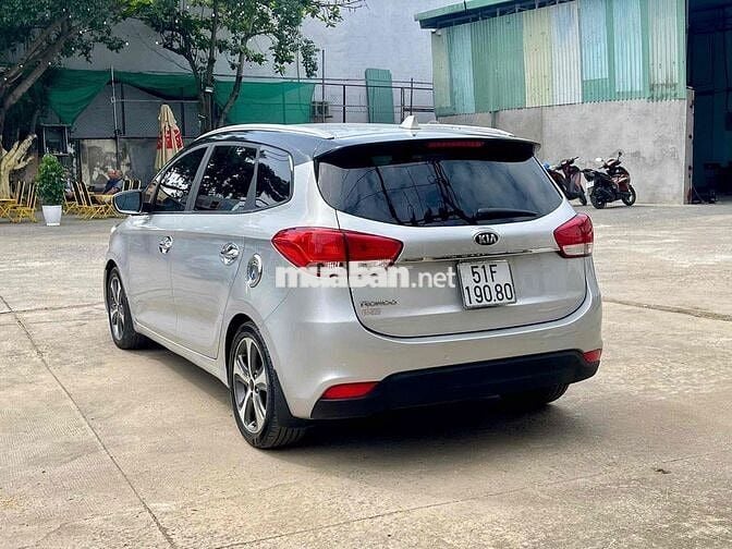 🆘🆘🆘Kia Rondo Bạc 2015 2.0GATH xe 1 chủ từ đầu