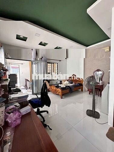 Nhà Góc 2 MT Gần Đường Hoàng Diệu 2, Thủ Đức, 110m2 ngang 5.4m, 13.6Tỷ