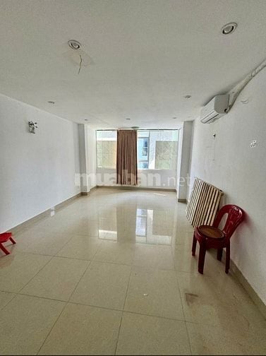 Chính chủ cho thuê MT 20 đường số 4, 5 lầu Ngay chợ Tân Mỹ,Bệnh ViệnFV