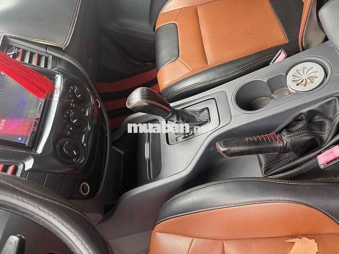 Ford Ranger 2015 XLS 2.2 4x2 AT - 15000 km