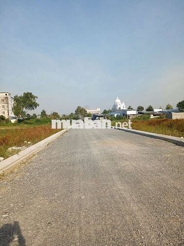 Bán nền mặt tiền giáp quốc lộ 63