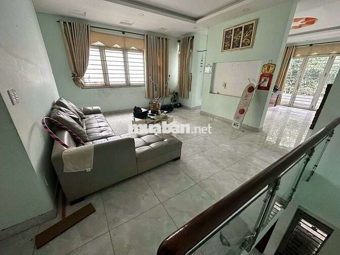 Cho thuê mặt bẳng kinh danh buôn bán apđ vườn lài