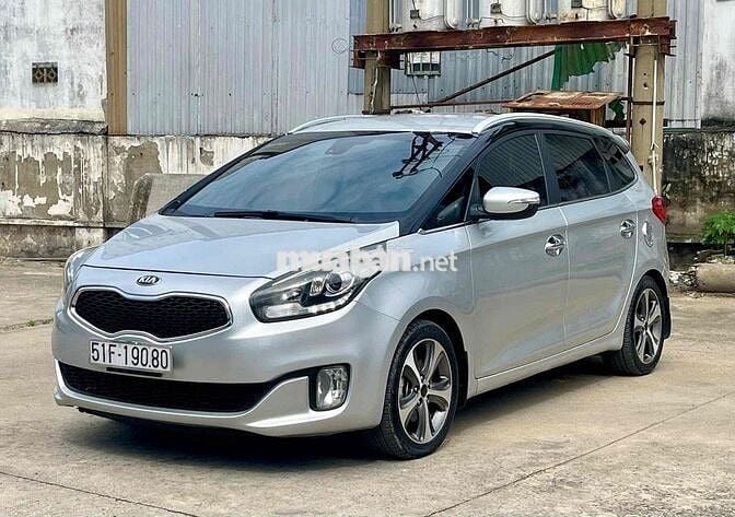 🆘🆘🆘Kia Rondo Bạc 2015 2.0GATH xe 1 chủ từ đầu