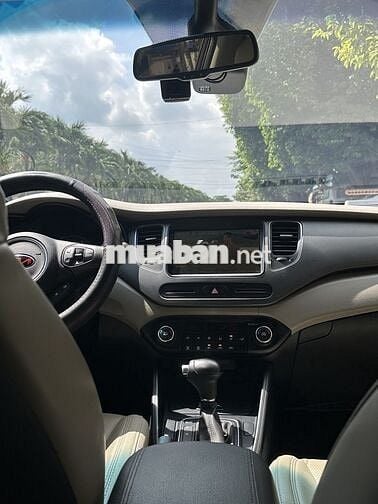 Kia Rondo 2019 GAT 64000 km