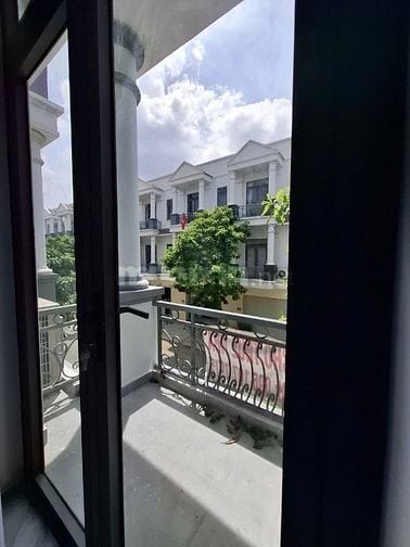 Bán nhà chính chủ 1T2L DT 60m giá tốt đường DT747B Nam Tân Uyên