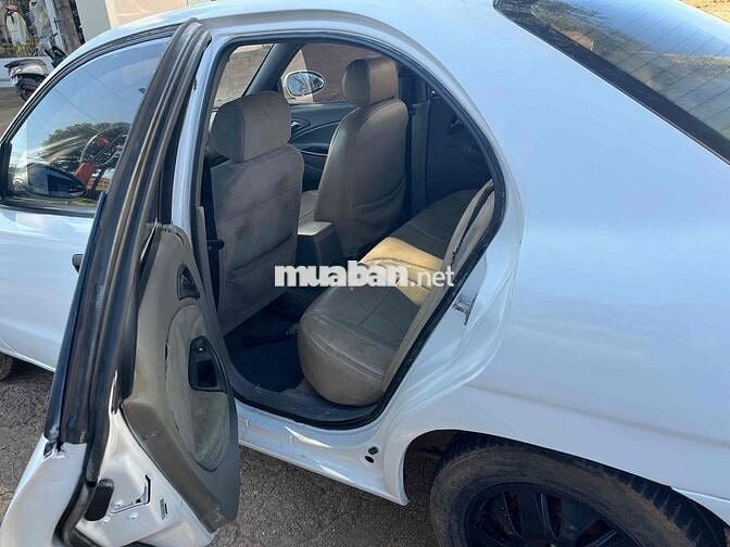 Daewoo Nubira 2003  1.6 MT - 139 km