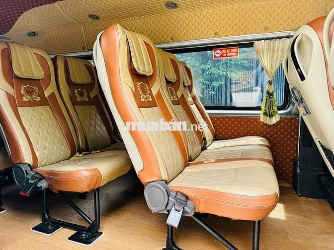 Transit 2023 lên nhiều đồ - trả trước 330tr