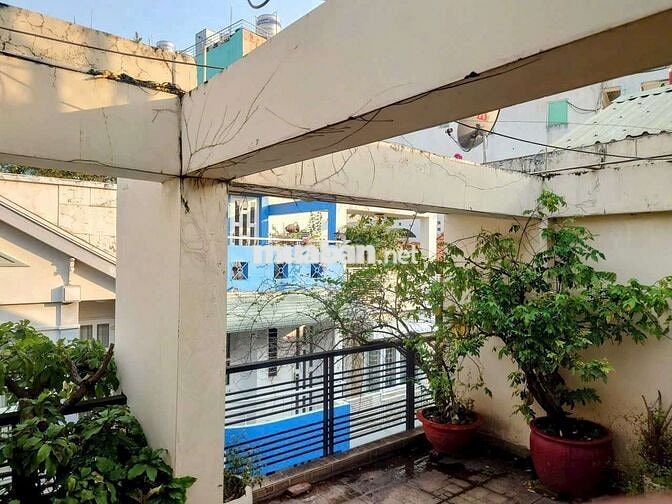 Ô Tô Ngủ Nhà-Hầm-5t-4PN-5WC-Sổ Vuông Đẹp