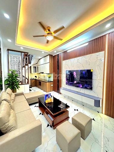 NHỈNH 6 TỶ - NHÀ PHỐ TRẠM MỚI FULL NỘI THẤT – 33m² - 5 TẦNG 