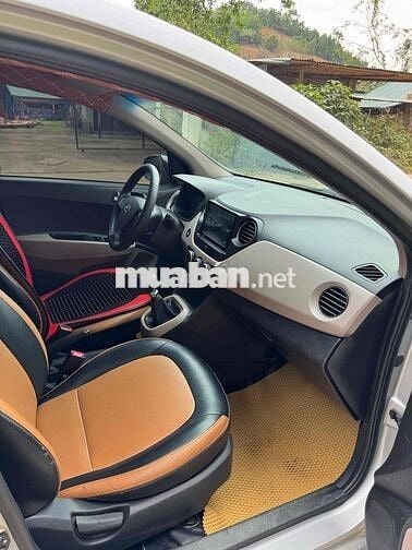 Hyundai Grand i10 2015 1.0 Base - 230000 km