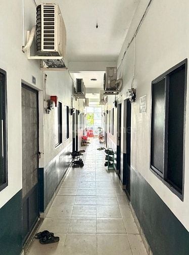 CHDV BTCT 150m2 - Ngang lớn 10m  - Có thể lên tầng - Hẻm thông