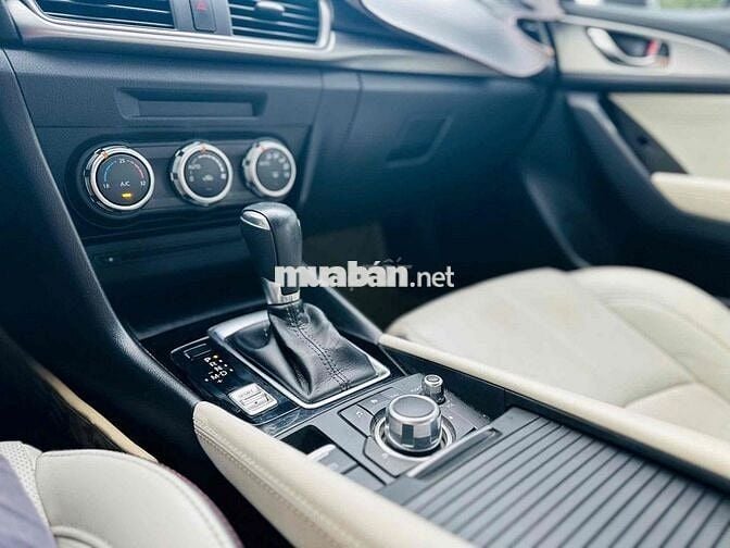 Mazda 3 2020 1.5L Luxury - 36000 km