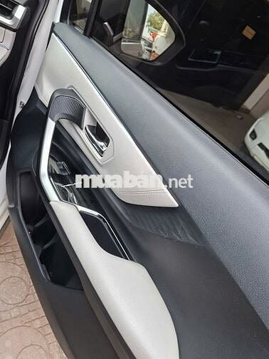 Toyota Veloz 2022 Trắng Số tự động