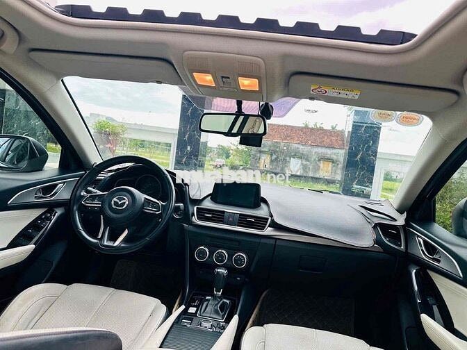 Mazda 3 2020 1.5L Luxury - 36000 km