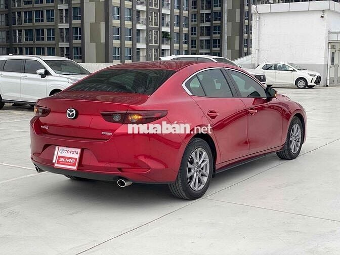 Mazda 3 2021 1.5L Deluxe - 65000 km