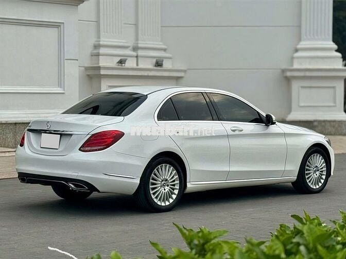 Mercedes-Benz C250 Exclusive 2016