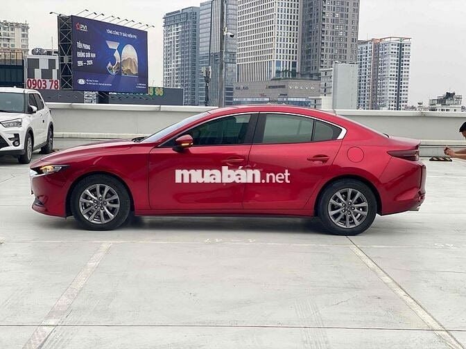 Mazda 3 2021 1.5L Deluxe - 65000 km