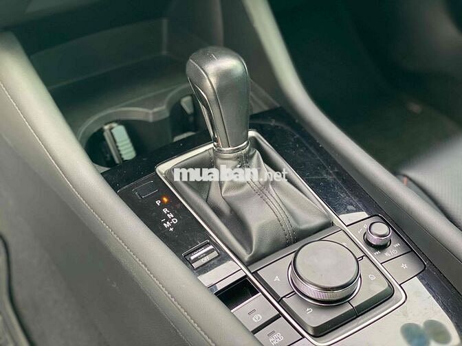 Mazda 3 2021 1.5L Deluxe - 65000 km