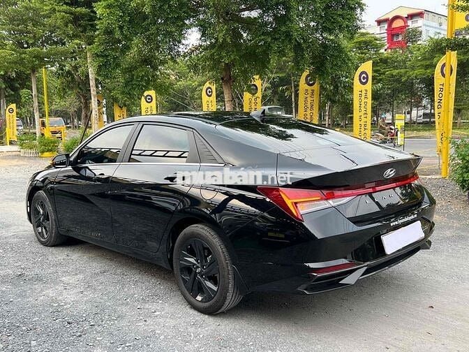 Hyundai Elantra 2023 1.6 AT Đặc biệt - 555Tr