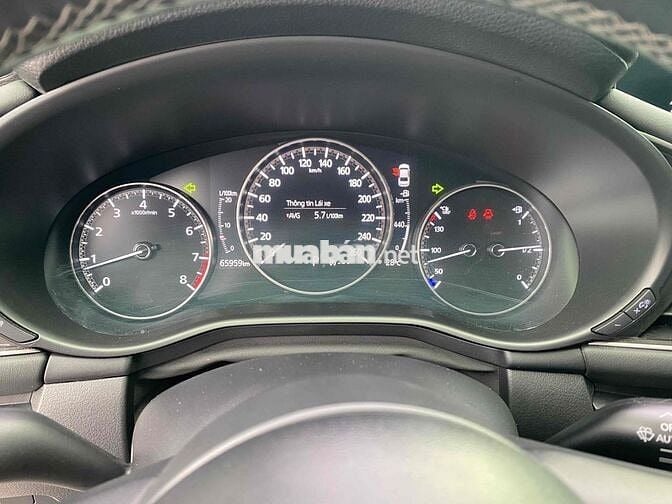 Mazda 3 2021 1.5L Deluxe - 65000 km