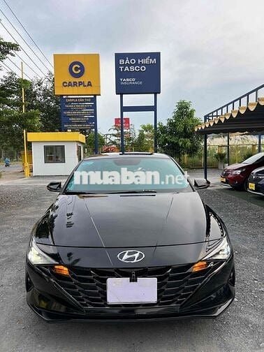 Hyundai Elantra 2023 1.6 AT Đặc biệt - 555Tr