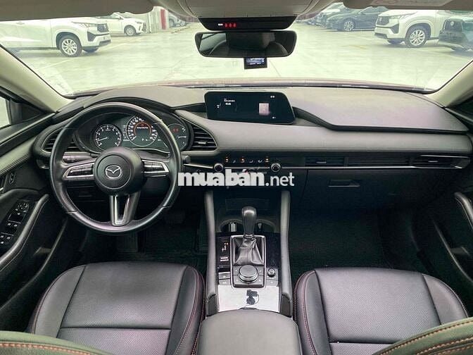 Mazda 3 2021 1.5L Deluxe - 65000 km