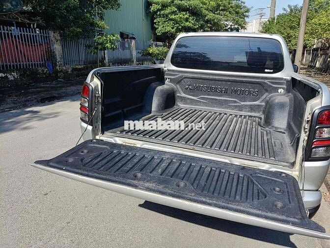 Triton Mivec tự động 2 cầu 2017