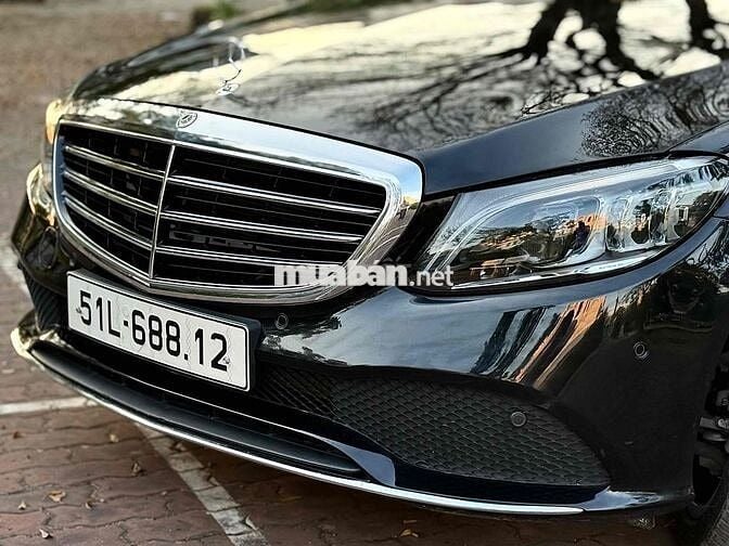 Mercedes-Benz C200 2019 Exclusive ( mid-hybrid )