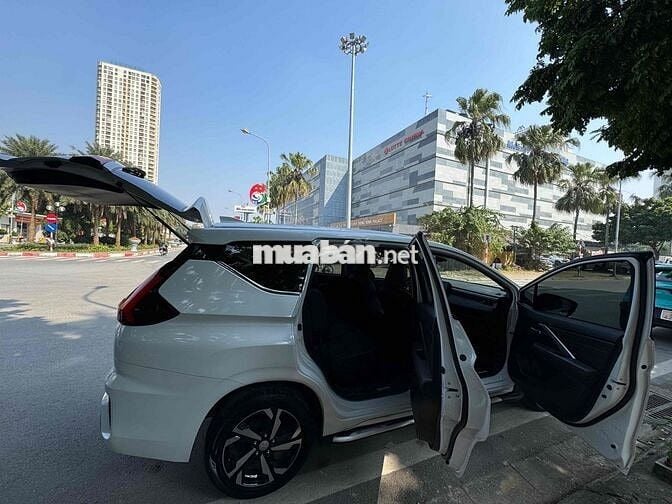 Mitsubishi Xpander 2023 Premium 1.5 AT - 28000 km