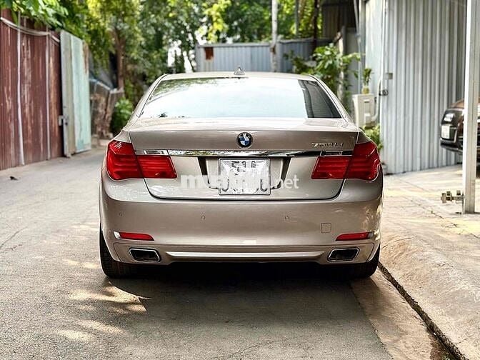 BMW 7 Series 2009 F02 new model dkld 2011