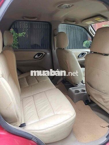 Ford Escape 2.0 Đỏ