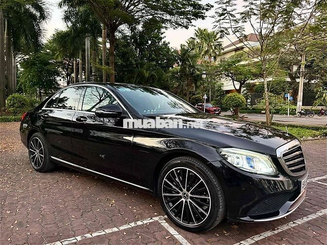 Mercedes-Benz C200 2019 Exclusive ( mid-hybrid )