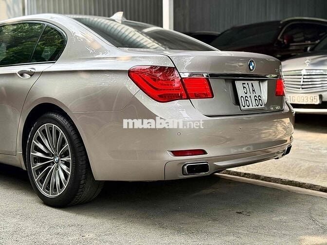 BMW 7 Series 2009 F02 new model dkld 2011