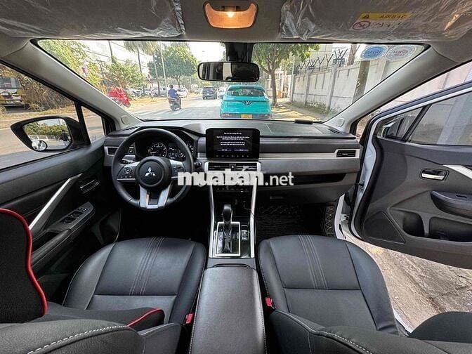 Mitsubishi Xpander 2023 Premium 1.5 AT - 28000 km