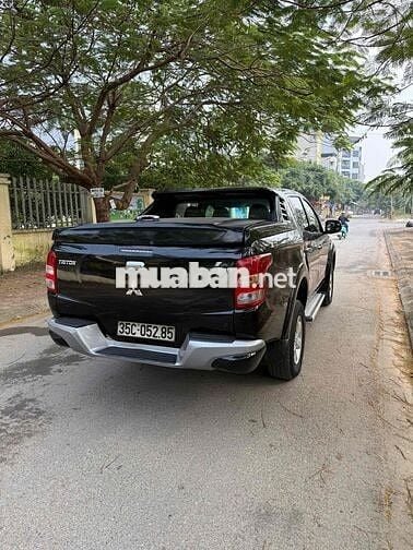 Mitsubishi Triton 2015 số tự động