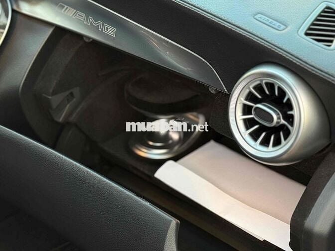 Mercedes-Benz C200 2019 Exclusive ( mid-hybrid )