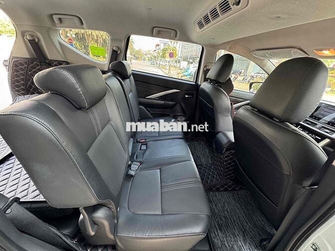 Mitsubishi Xpander 2023 Premium 1.5 AT - 28000 km