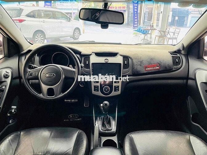 KIA Forte 2011 1.6AT 157000 km