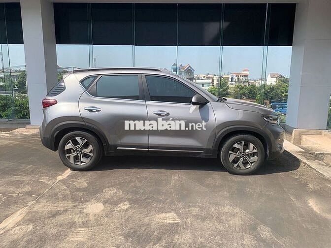 KIA Sonet 1.5 Premium - Màu Xám -T12/2021