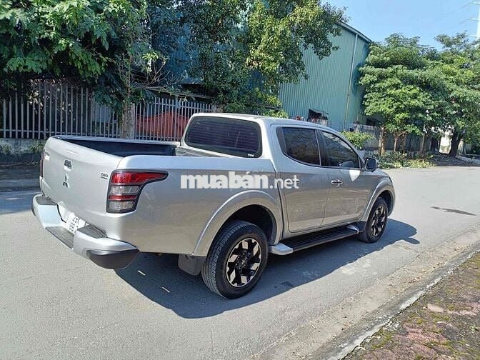 Triton Mivec tự động 2 cầu 2017