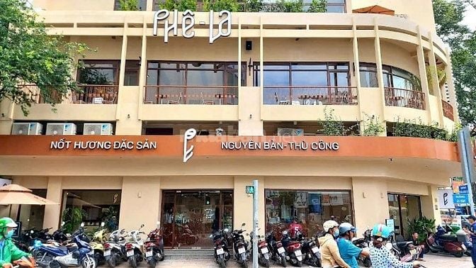 Góc 2 MT Ngô Quyền Quận 5 DT 4,1 x 20m 4 Tầng nhà mới Giá 32 tỷ 