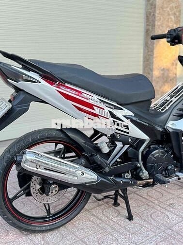 Yamaha Exciter 135 Trắng Đen Đỏ